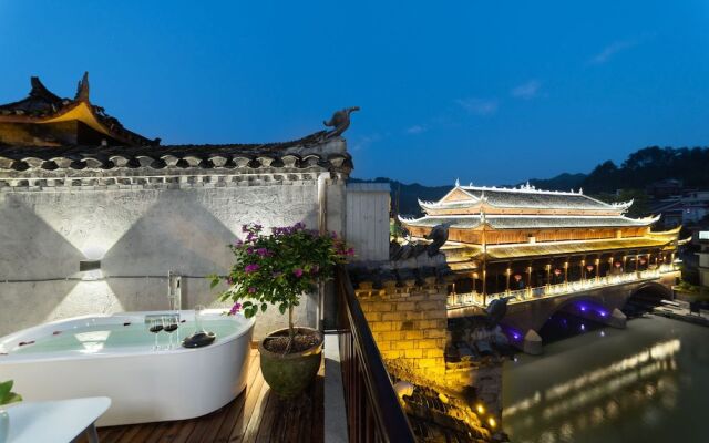 Pu Shu Man Jiang Jing Holiday Residence