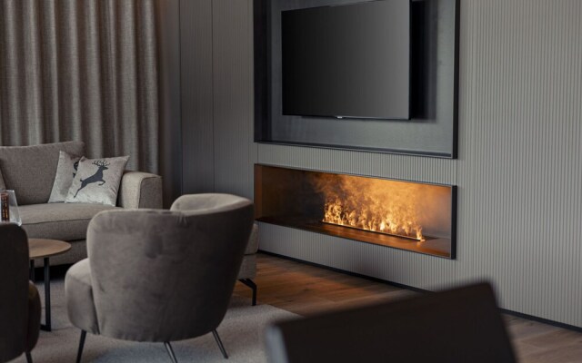 Penthousesuite Kr ndl mit Kamin Westendorf