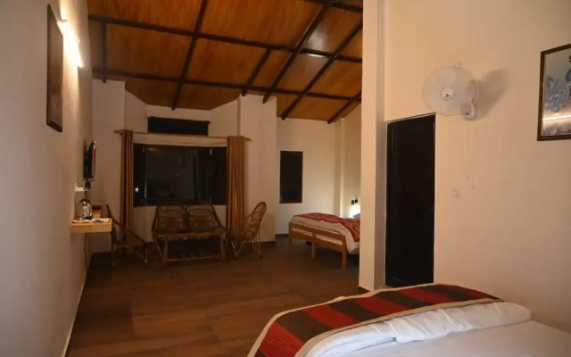 Wood Castle Luxury Home Stay