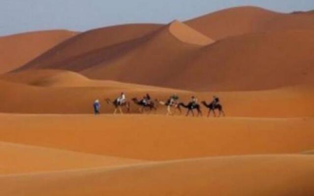 Barak Desert Camp