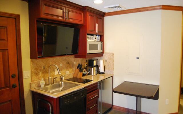 White Pines 2-BD at Westgate - Boa