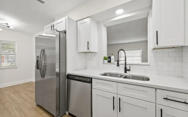 Sunny Palmetto Oasis: 4br Home With Private Pool 4 Bedroom Home by RedAwning