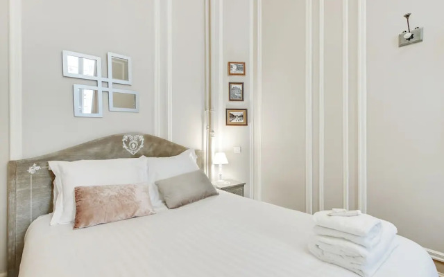 Pick A Flats Champs Elysees Quentin Beauchard