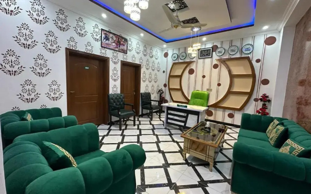 Cheerful VIP Apartments Villa