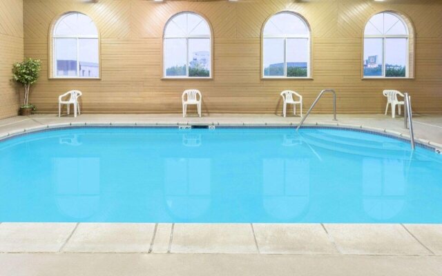 Days Inn by Wyndham El Paso