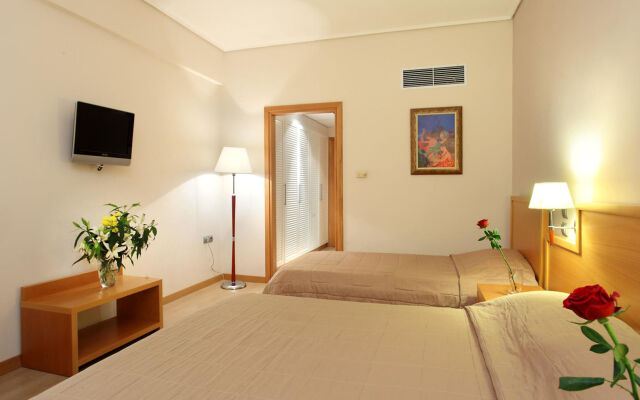 Messinian Bay Hotel