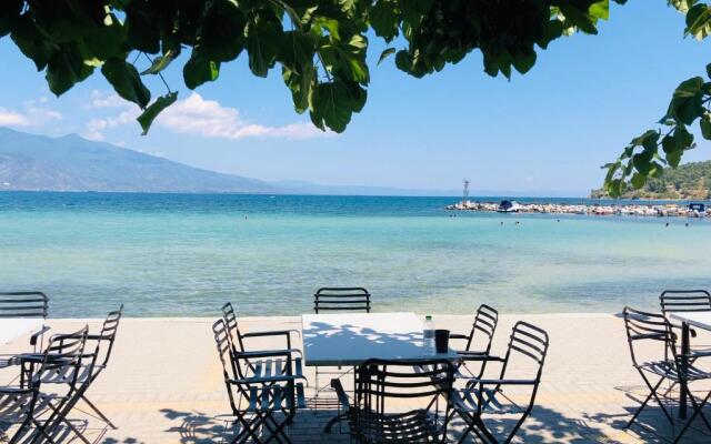 Seaside studio for 3 people - Alykes beach