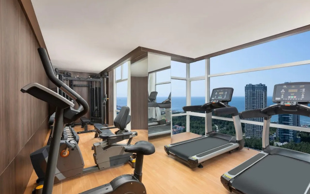 Days Hotel By Wyndham Weihai Huoju Eight Street