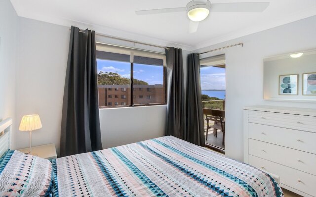 Promenade, Unit 12/ 8 Intrepid Close