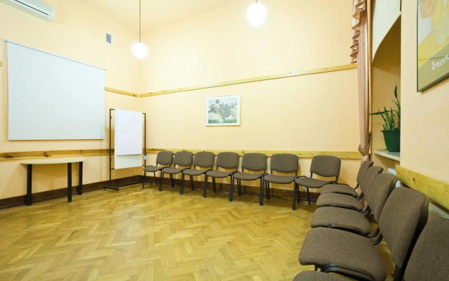 Aiden by Best Western Lodz