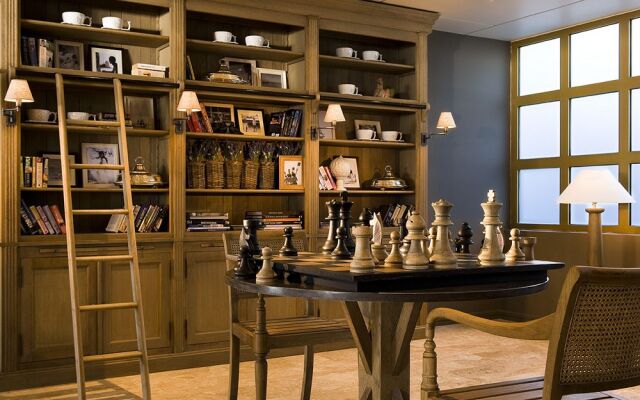 Курорт Sani Resort