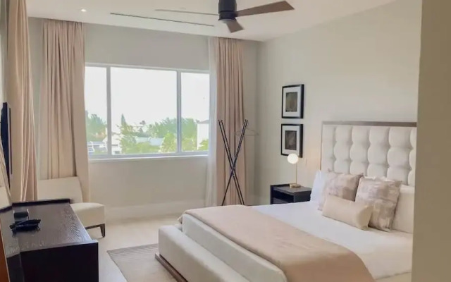 5th Floor Condo at ONE Cable Beach