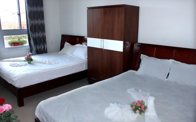 Minh Hung Hotel