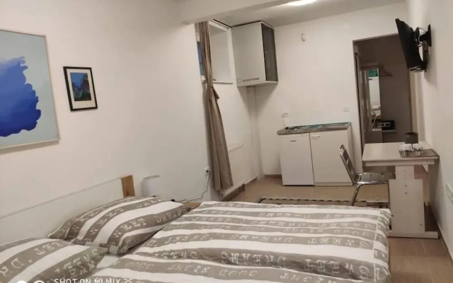 Budget room Hotel Vila Katrca