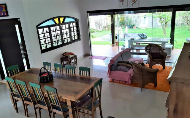 Casa a 150 m da Praia Martins de Sá