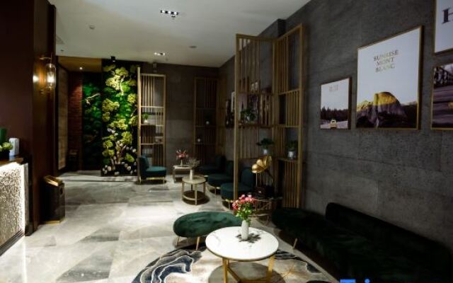 H Pin Hotel (Shaoguan Xihe Sports Center)