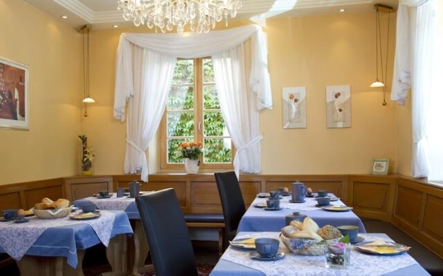 Gästehaus am Schlosspark - Familie Hebinger