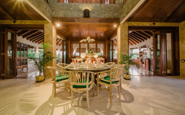 Massive Villa Brawa in Canggu