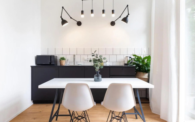 TurnKey Balcony Studio