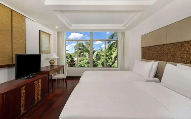 Grand Mercure Sanya Yalong Bay