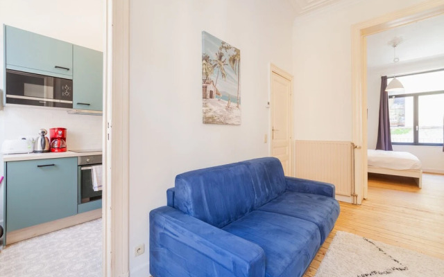 Self Check In 2 Room Appartement In Trendy Saint Gilles