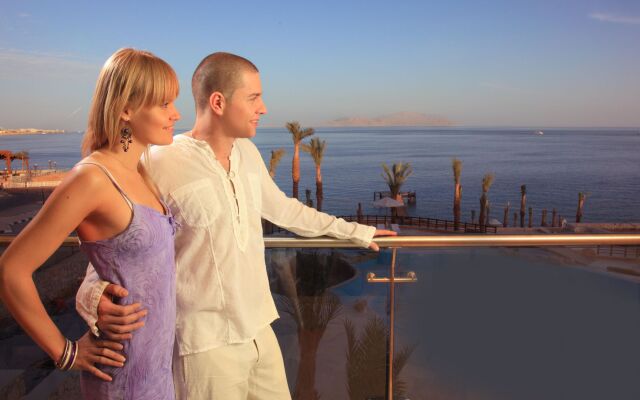 Xperience Sea Breeze Resort