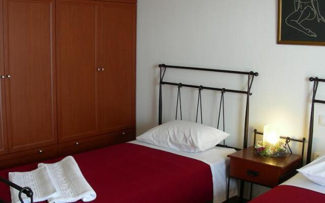 Martisea Apartments