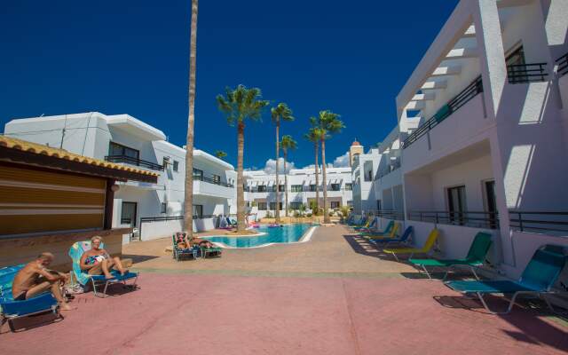 Anthea Hotel Apartments