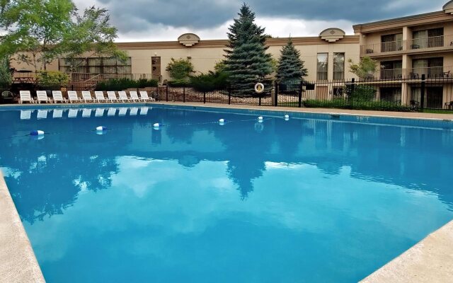 Allure Hotel & Conference Centre, Ascend Hotel Collection