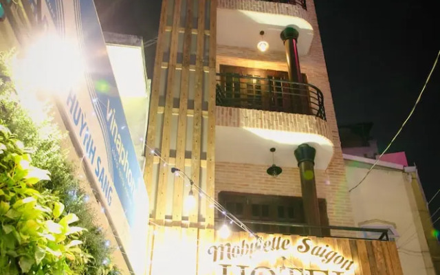 Mobylette Saigon Hostel - Adults only