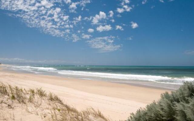 Moya Manzi Beach House