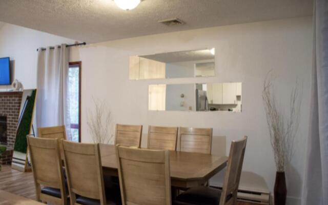 Sun-filled Gem Packed with Amenities