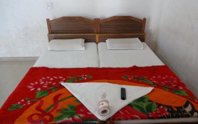 Hotel Shivam Palace