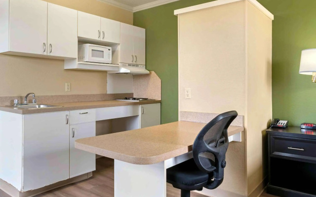 Extended Stay America Suites Detroit Madison Heights