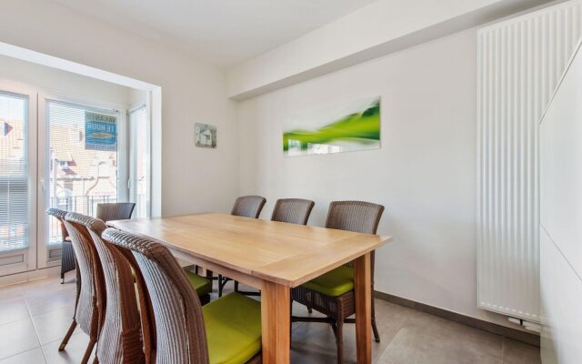 Apartment in Koksijde for 6 Person