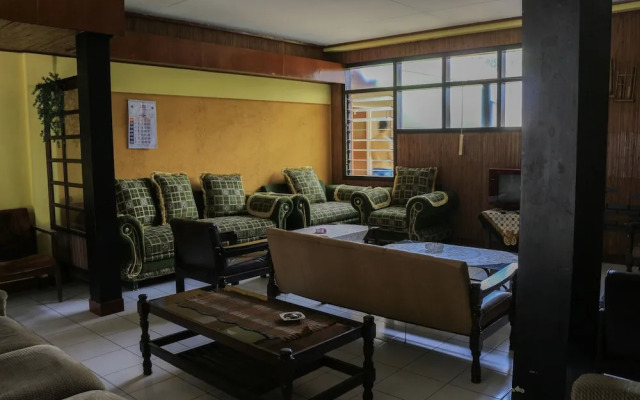 Hotel Budi Famili 2 by OYO Rooms