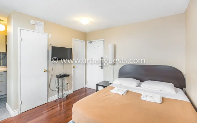 Toronto Furnished Living