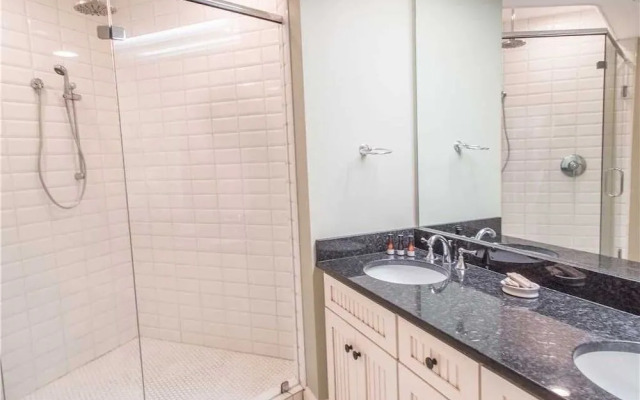 Windsor Place 303 by RedAwning