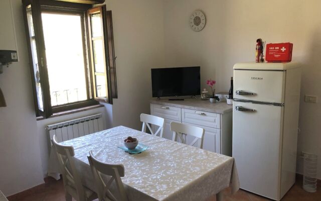 Home From Home in Passignano - Lakeside Views!