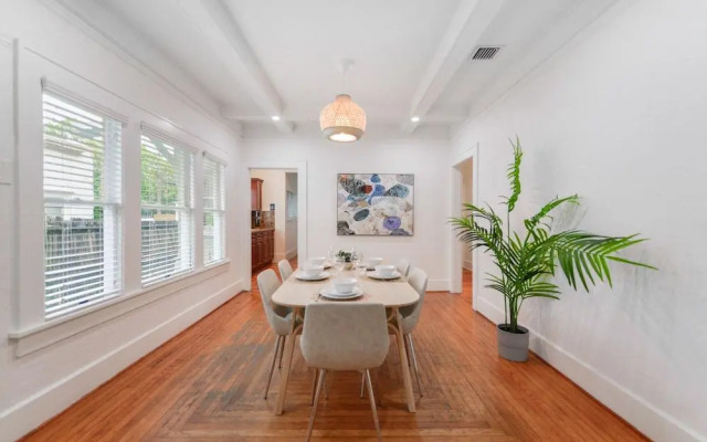 Amazing Bahamian Home At Design District