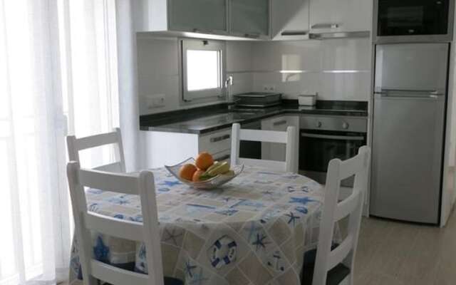 Apartment with One Bedroom in Nazaré, with Wonderful Sea View, Furnished Garden And Wifi - 500 M From the Beach