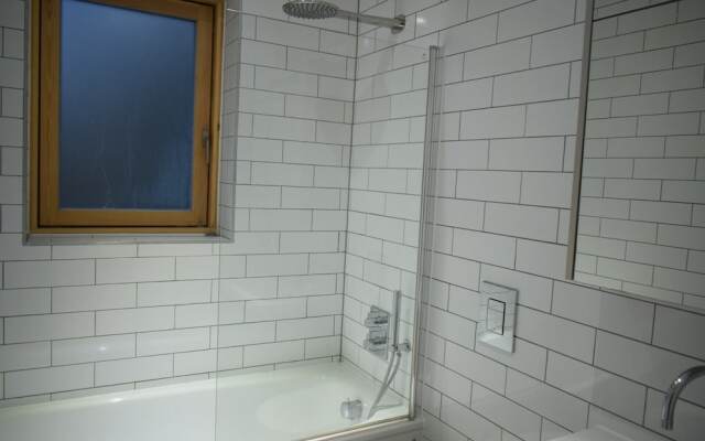 Modern 1 Bedroom Apartment Near Homerton