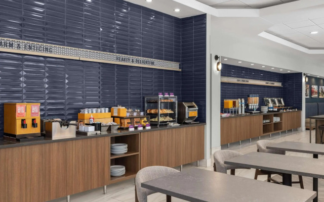 Hampton Inn & Suites Downers Grove Chicago
