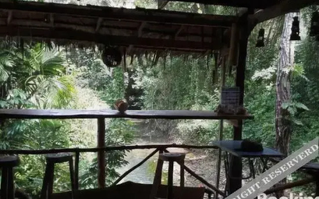 Sakai Bungalows