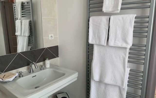 Chateau Tout Y Fault