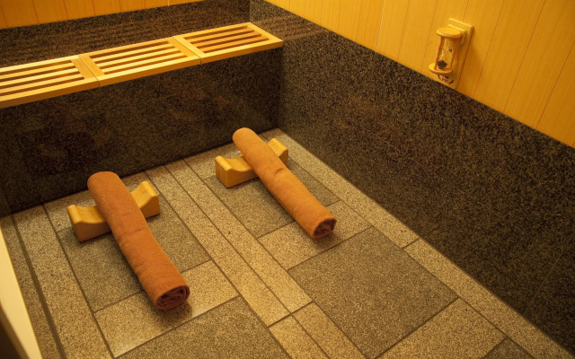 & Spa Lotus - Adults Only