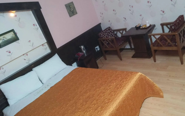 Cyber Motel
