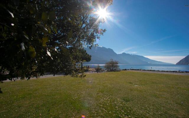 Riva Lago e Spiaggia Apartment 3