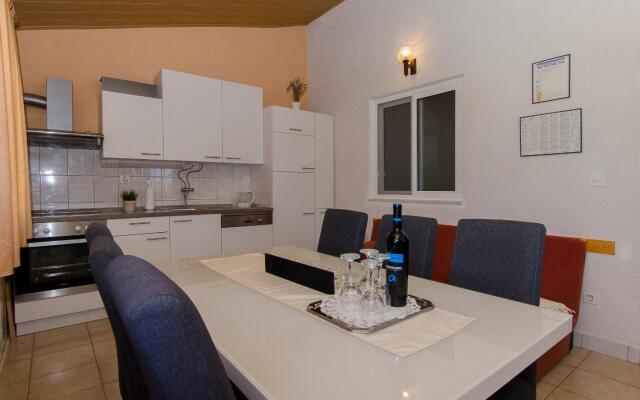Vlado - cosy & afordable - A3(6)