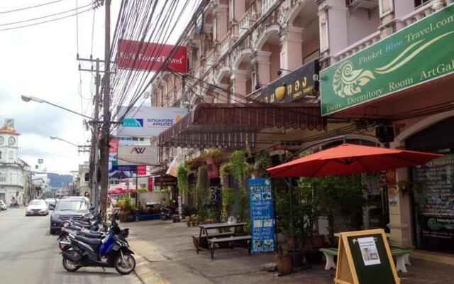 Phuket Blue Hostel